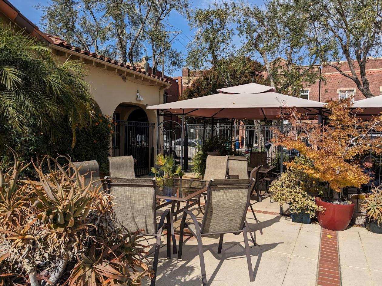 Los Gatos Garden Inn Hotel Экстерьер фото