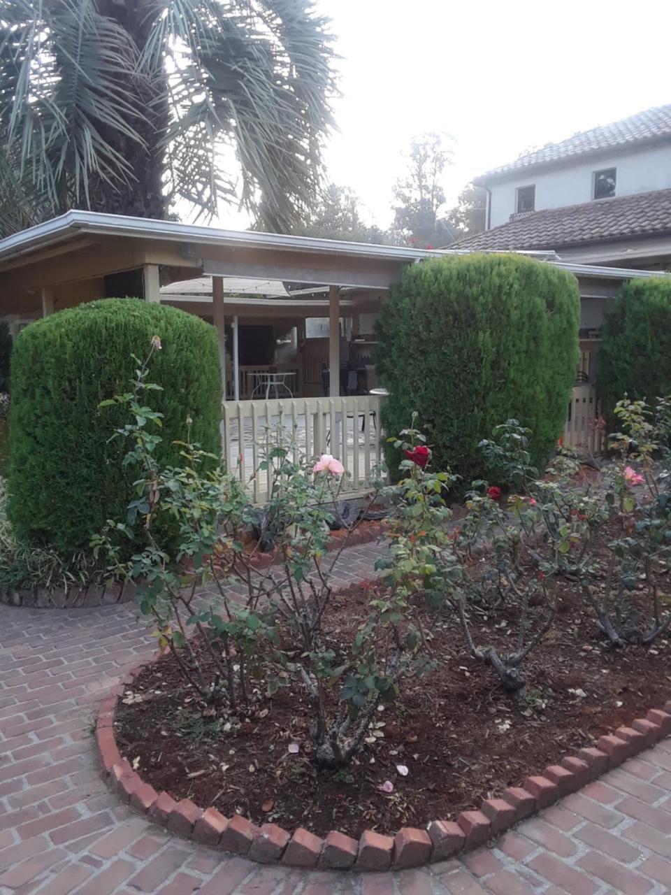 Los Gatos Garden Inn Hotel Экстерьер фото